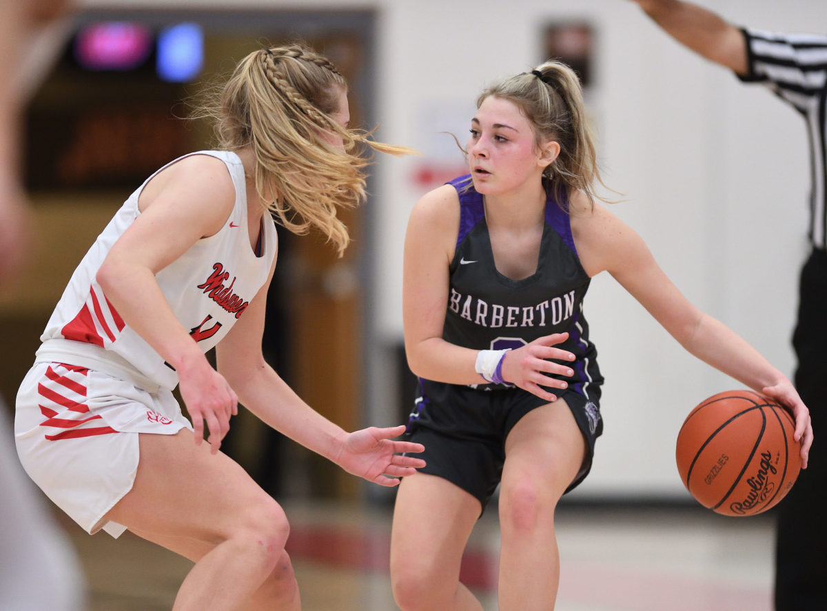 Two_Jeff Harwell_Wadsworth_Barberton_girls.25
